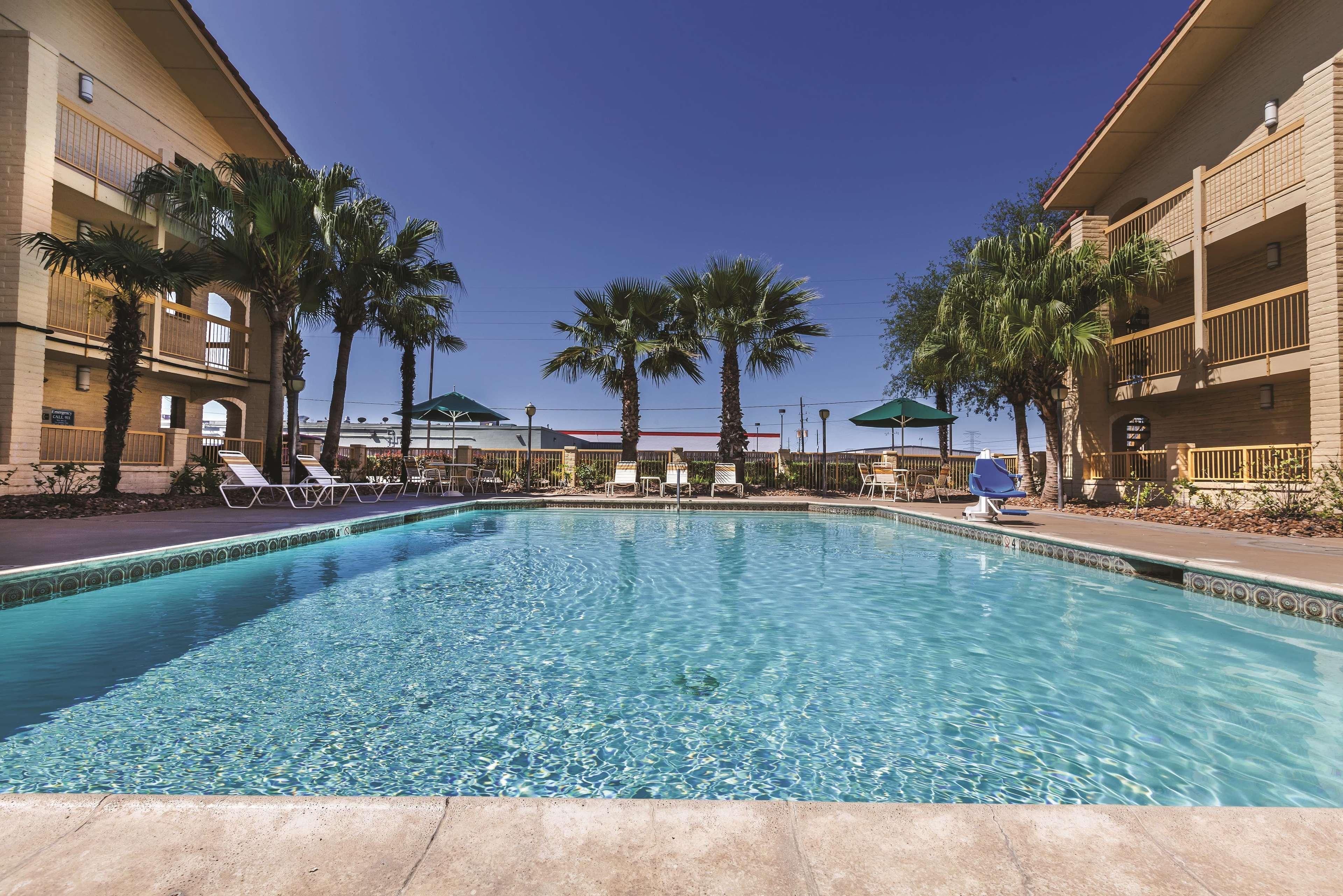 Travelodge By Wyndham Houston Cy-Fair Cypress Eksteriør bilde