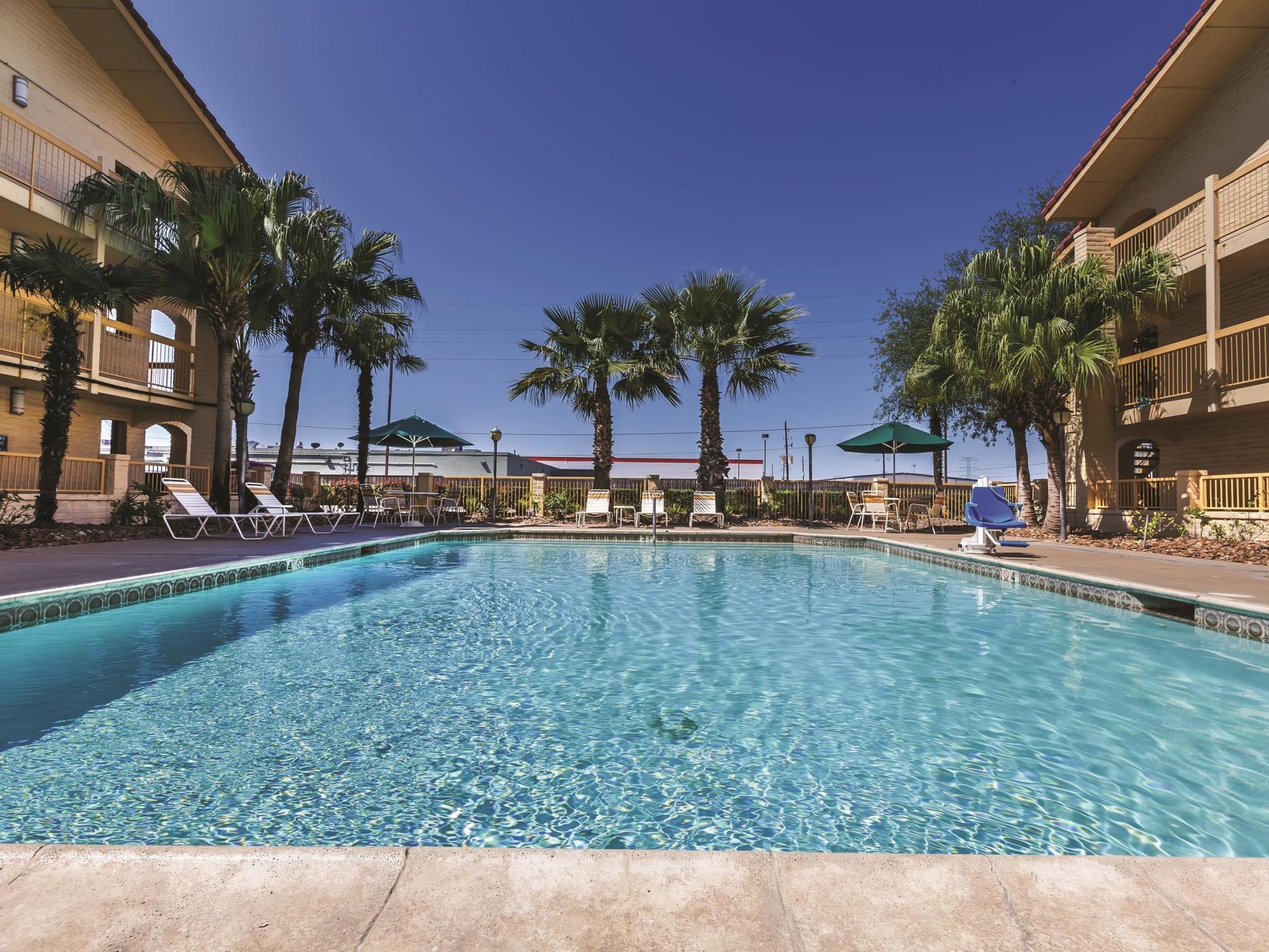 Travelodge By Wyndham Houston Cy-Fair Cypress Eksteriør bilde