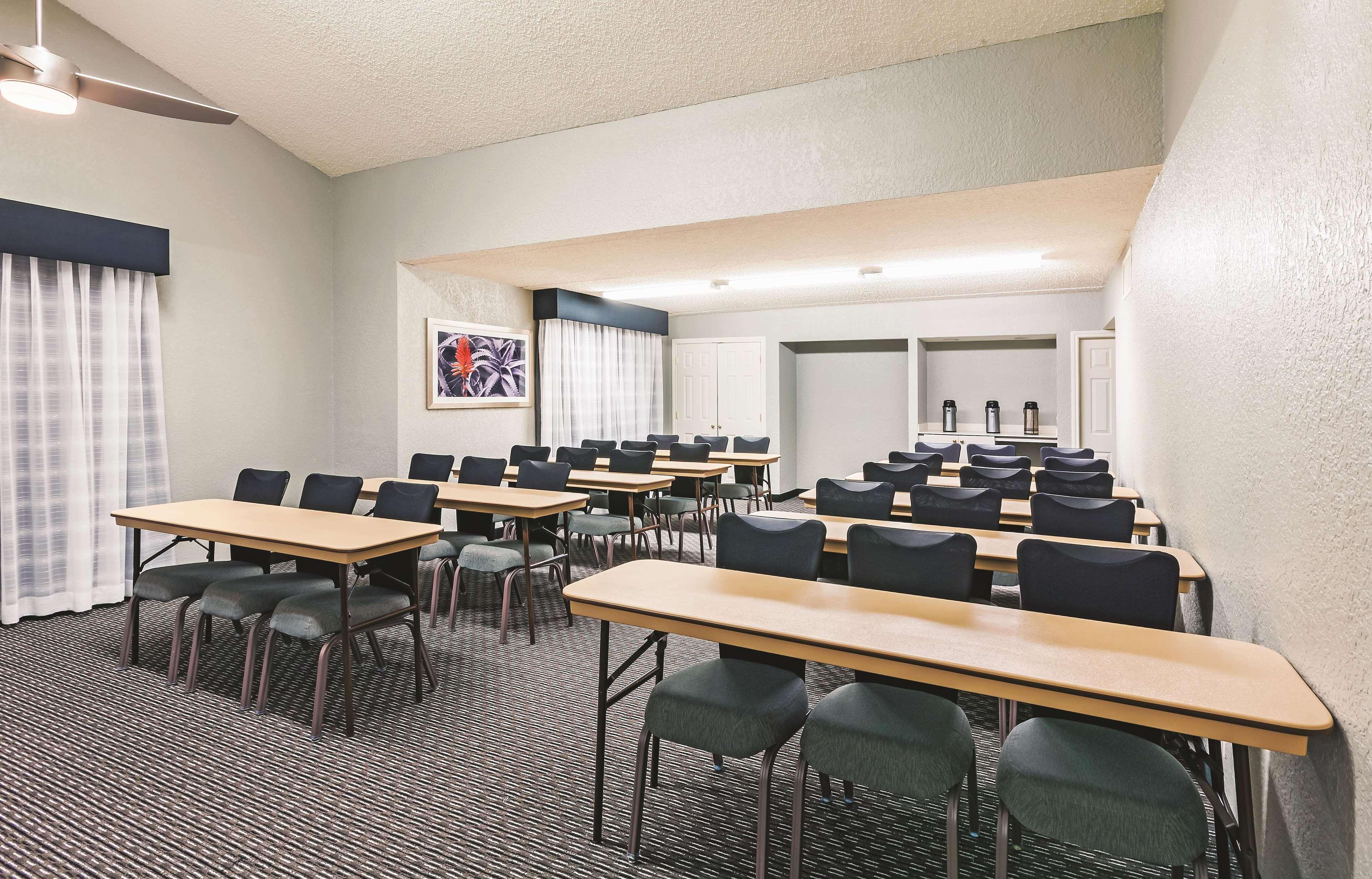 Travelodge By Wyndham Houston Cy-Fair Cypress Eksteriør bilde