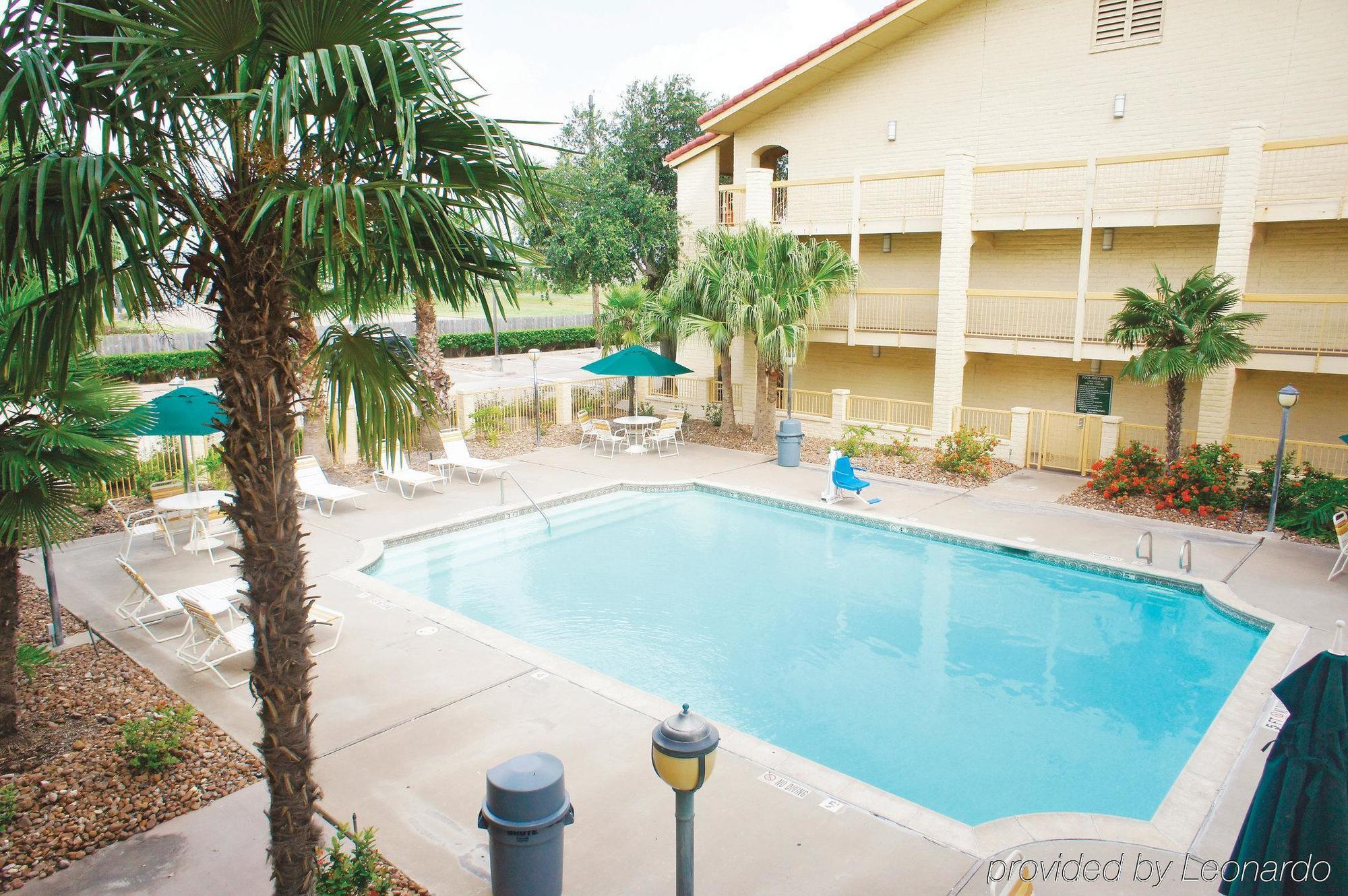 Travelodge By Wyndham Houston Cy-Fair Cypress Eksteriør bilde
